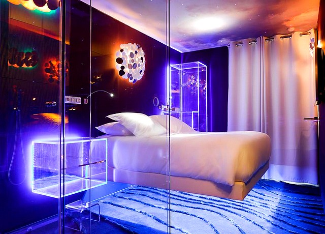 chambre avec jacuzzi privatif sur paris seven hotel paris