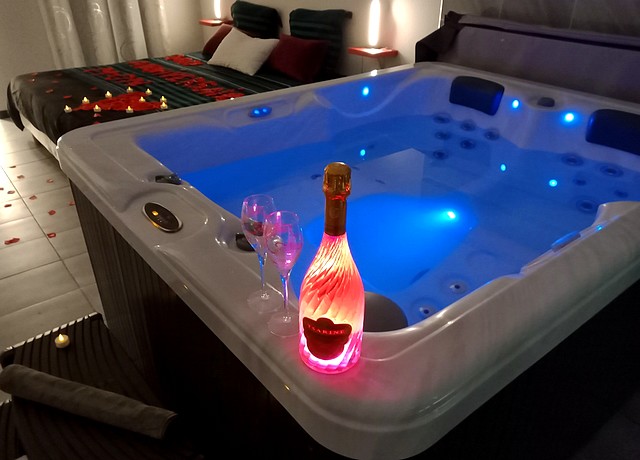 Appartement avec jacuzzi privatif à Auterive près de Toulouse