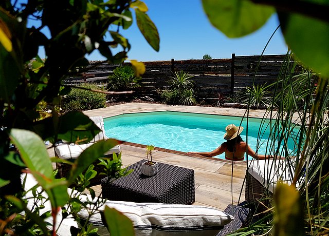 chambres et hotels avec piscine privée proche de Montpellier au Clos de Camargue