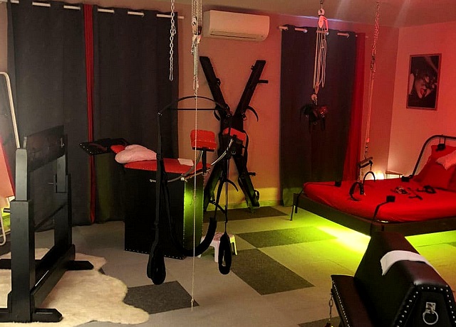 Chambres d'hotels bdsm à Marseille aux Etoiles de Provence