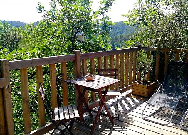 Dormir dans une cabane dans les arbres proche de Nice à la Cabane des Amoureux